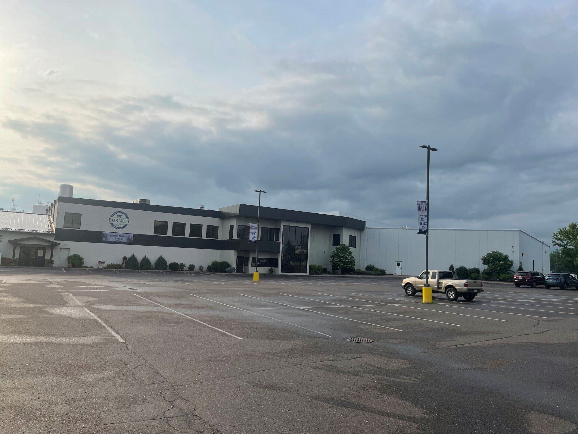 Cold storage warehouse