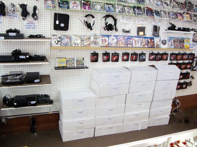 pawn shops that sell game systems