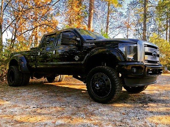 Customized jeep rubicon