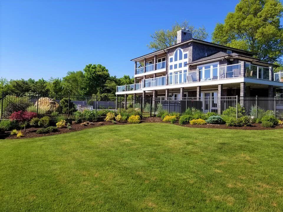 Nature Redesigned Landscaping photo gallery