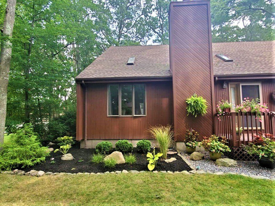 Nature Redesigned Landscaping photo gallery