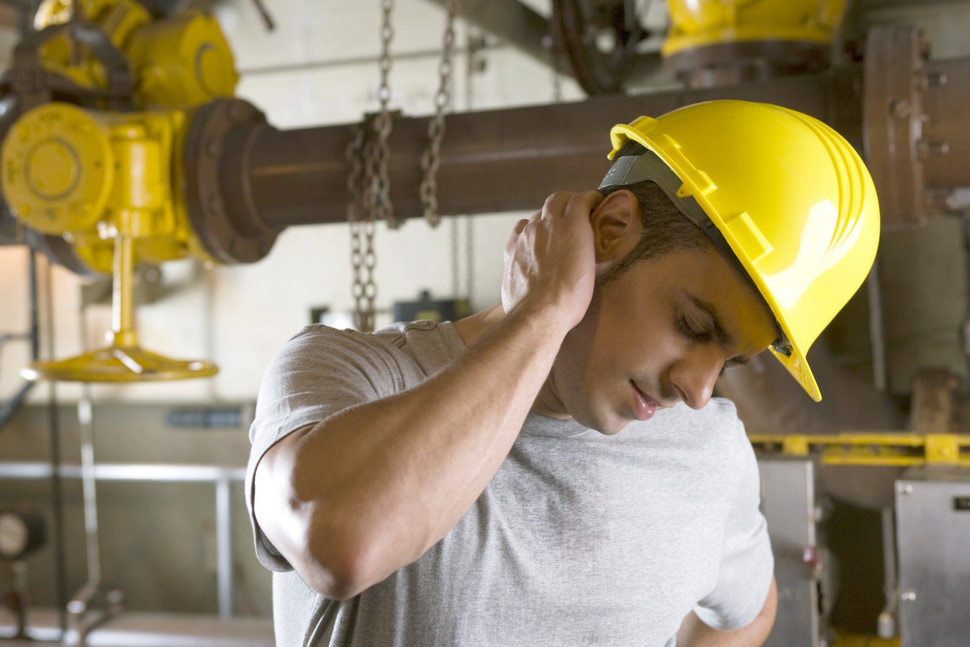 Can you afford a workers’ comp attorney in Ankeny or Iowa? Learn about contingency fees, free consu