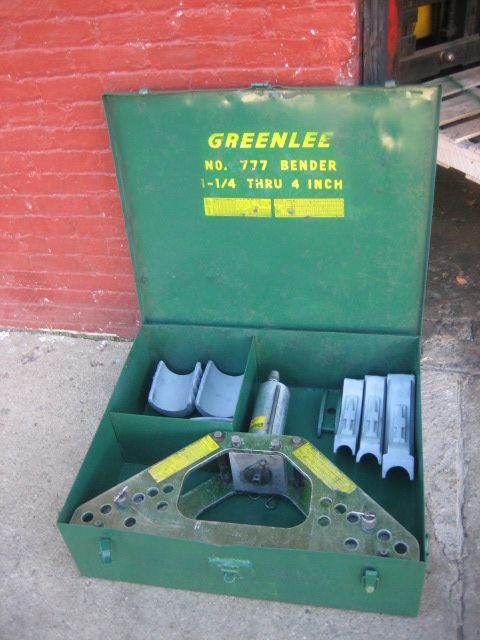 A green box that says greenlee on it
