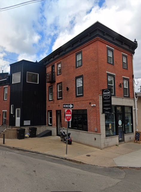 A red brick building