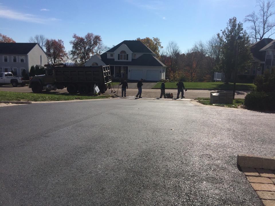 Highland Paving & Construction LLC's