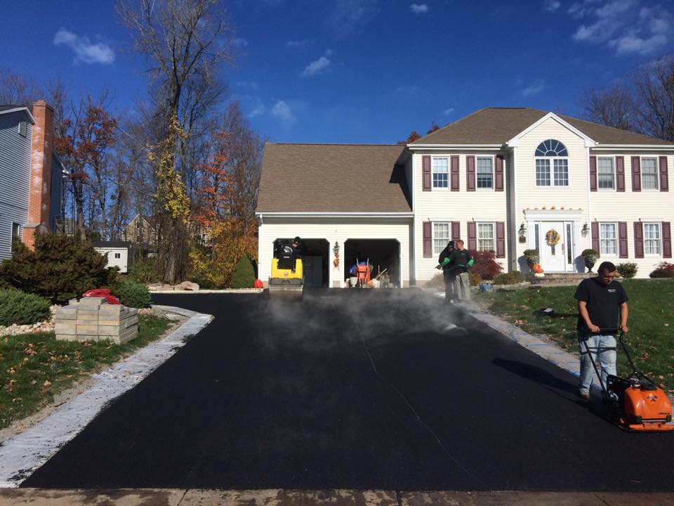 Highland Paving & Construction LLC's