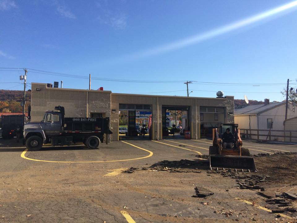 Highland Paving & Construction LLC's