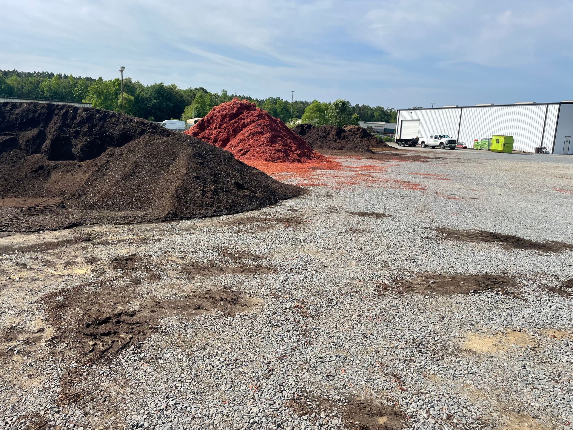 Southern Charm Garden Center  offers Bulk Materials to supply you home project needs in Franklin VA and surrounding areas