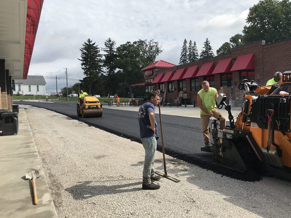 Paving and sealcoating services