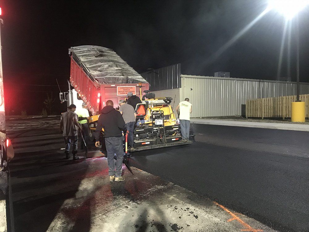Paving and sealcoating services