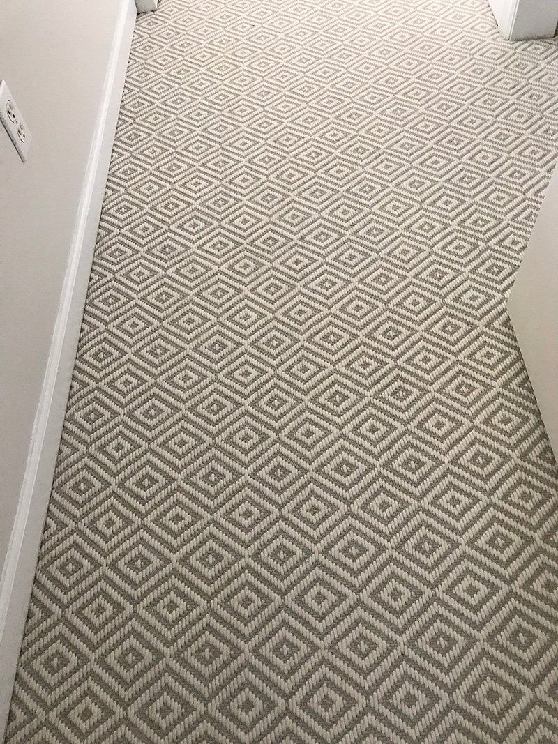 Elegant carpet design