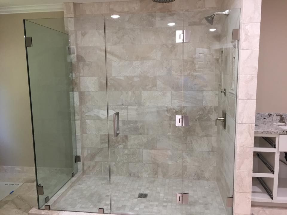 Glass shower door