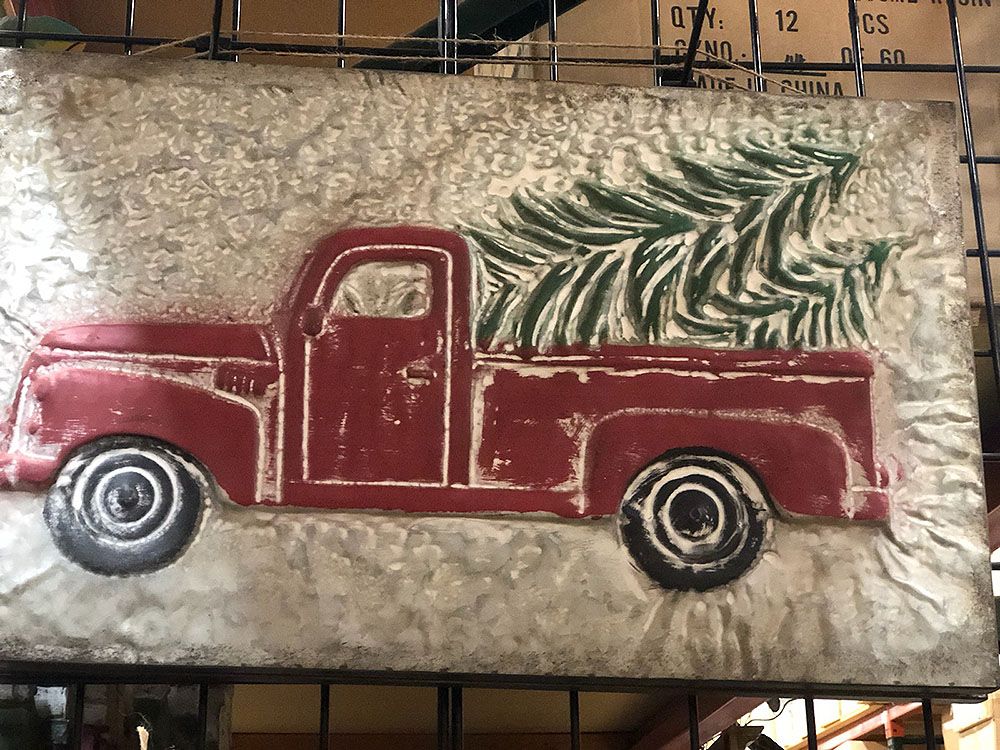 Home Decor Warehouse Winter Season Ornaments Shop Manheim, PA