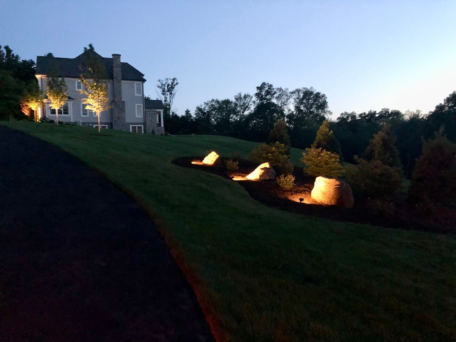 landscape outdoor lighting