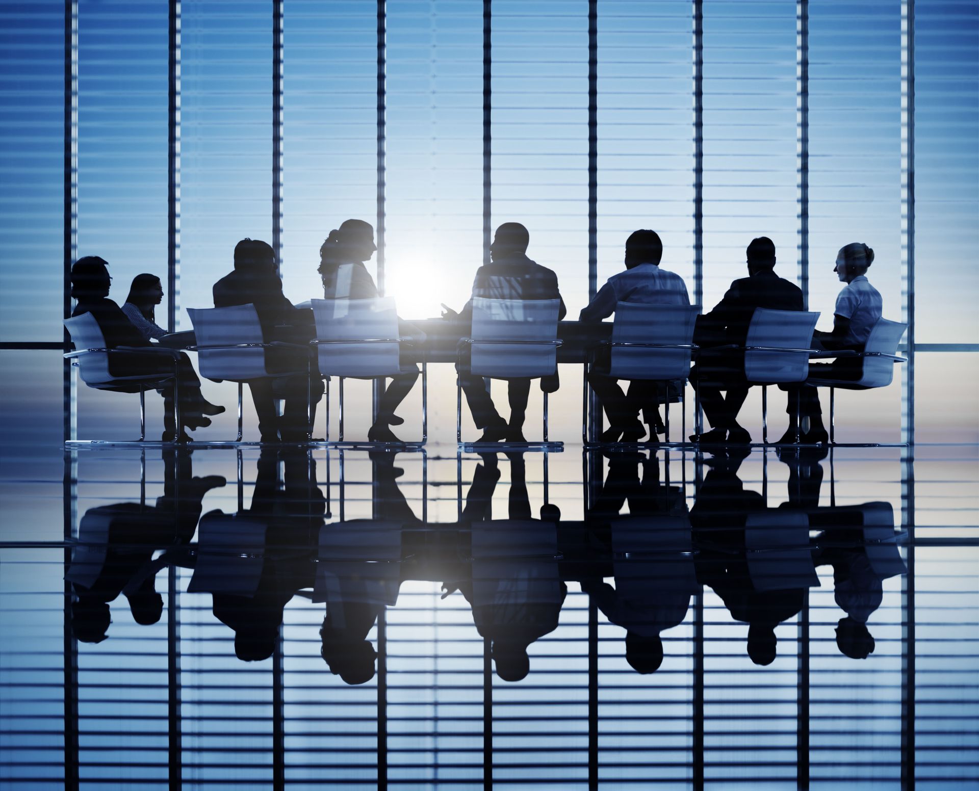Navigating the Digital Boardroom: The Evolution of Conferencing Technology for Meetings