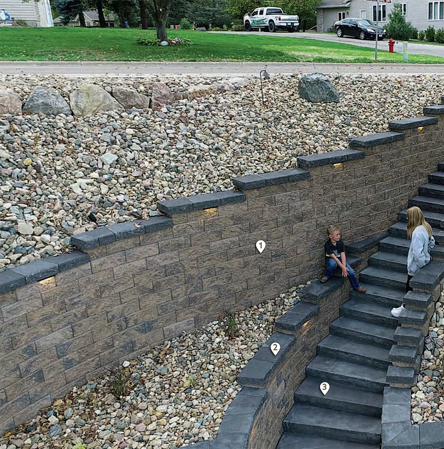 Retaining wall