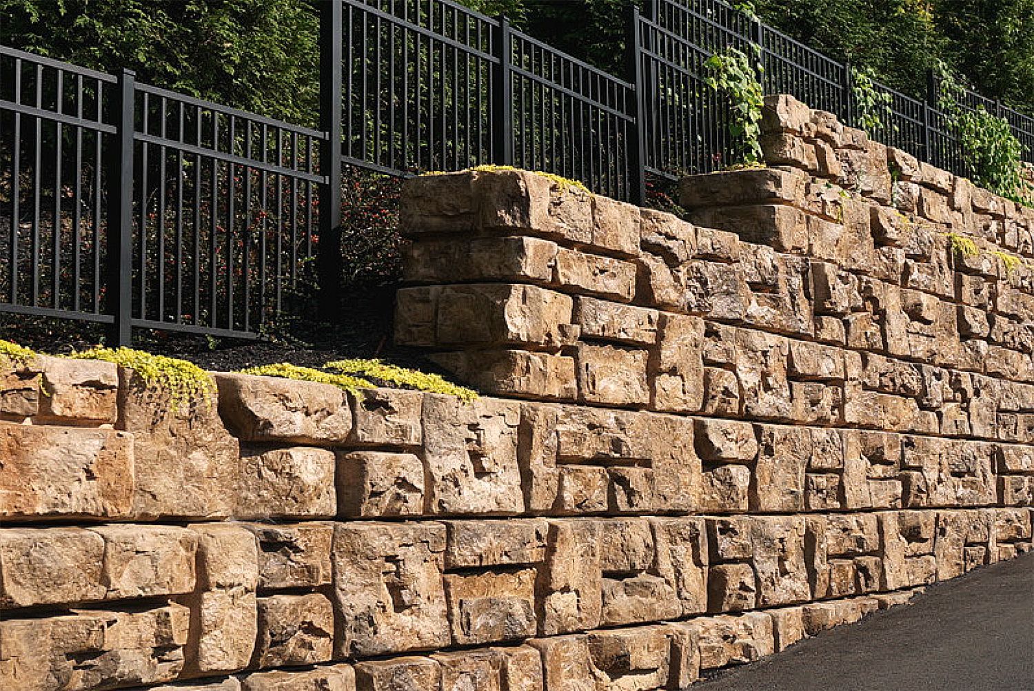 Retaining wall