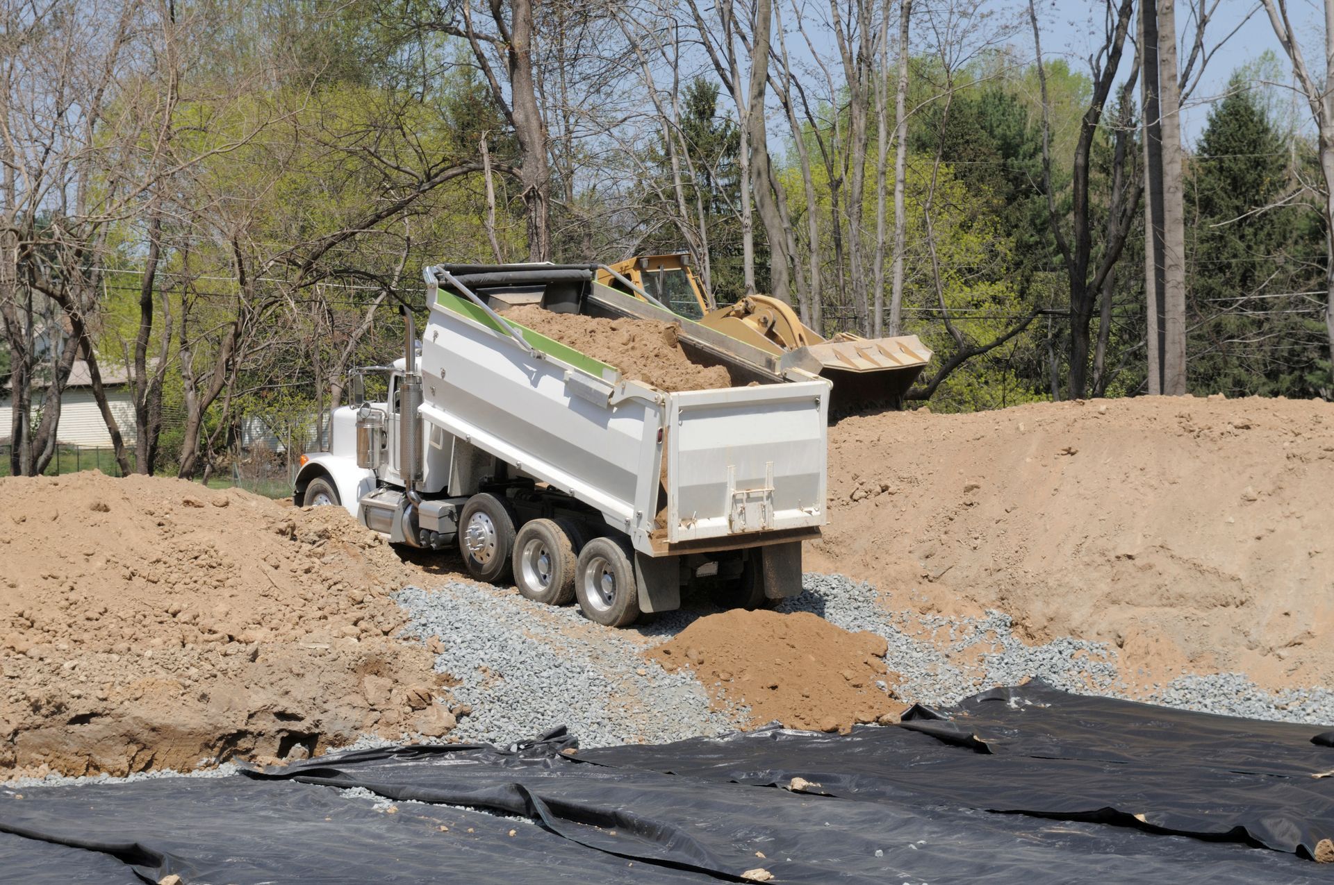 dump truck rental services