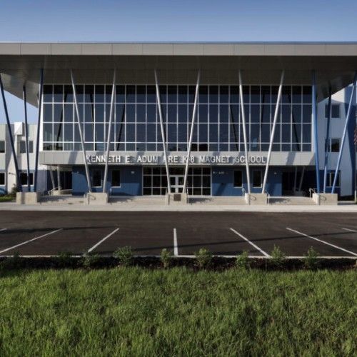 A large building with the word health on it