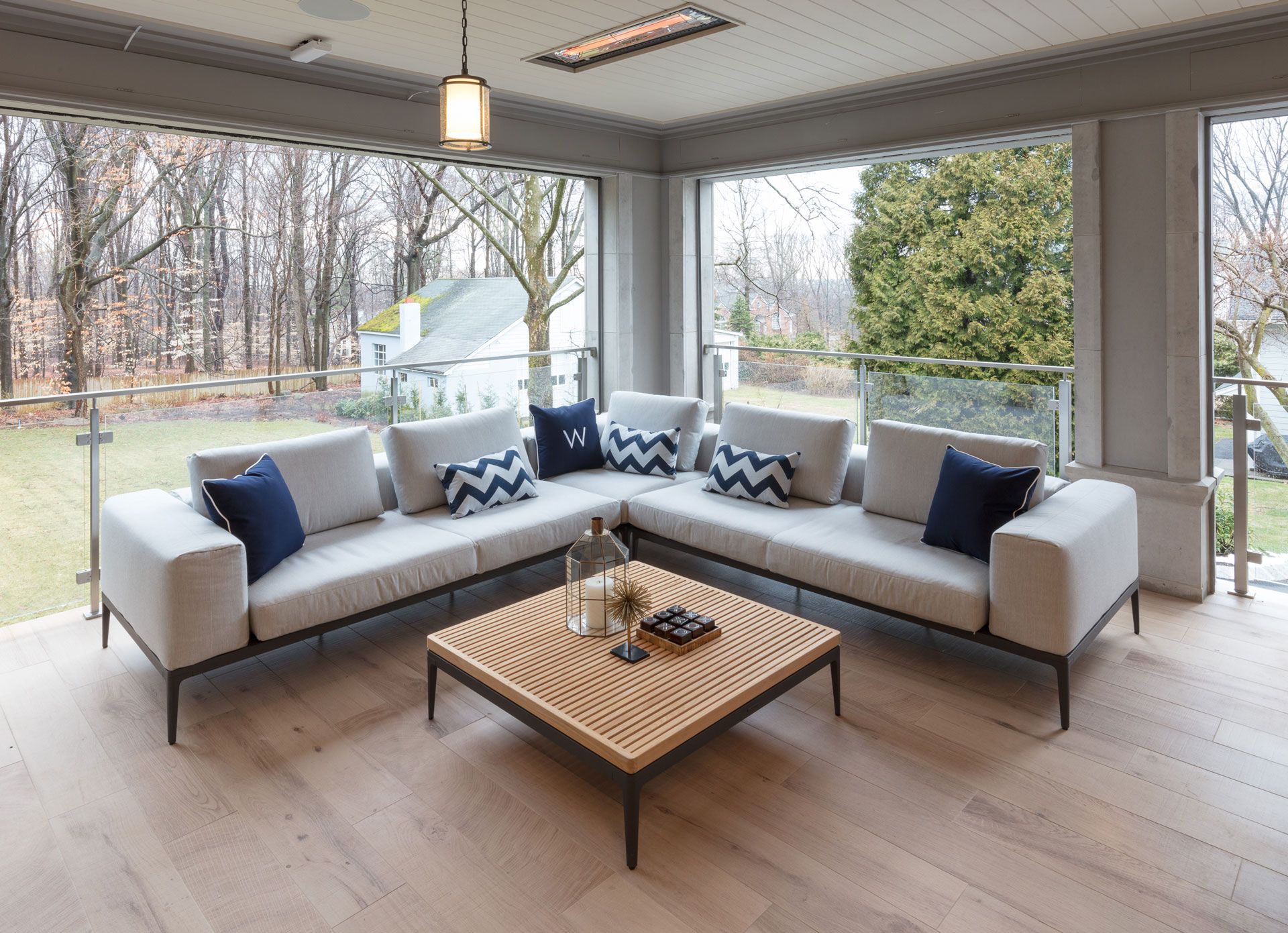 A living room with two couches and a coffee table.
