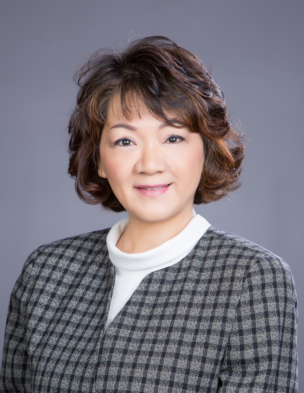 Dr. Jennifer Chou
