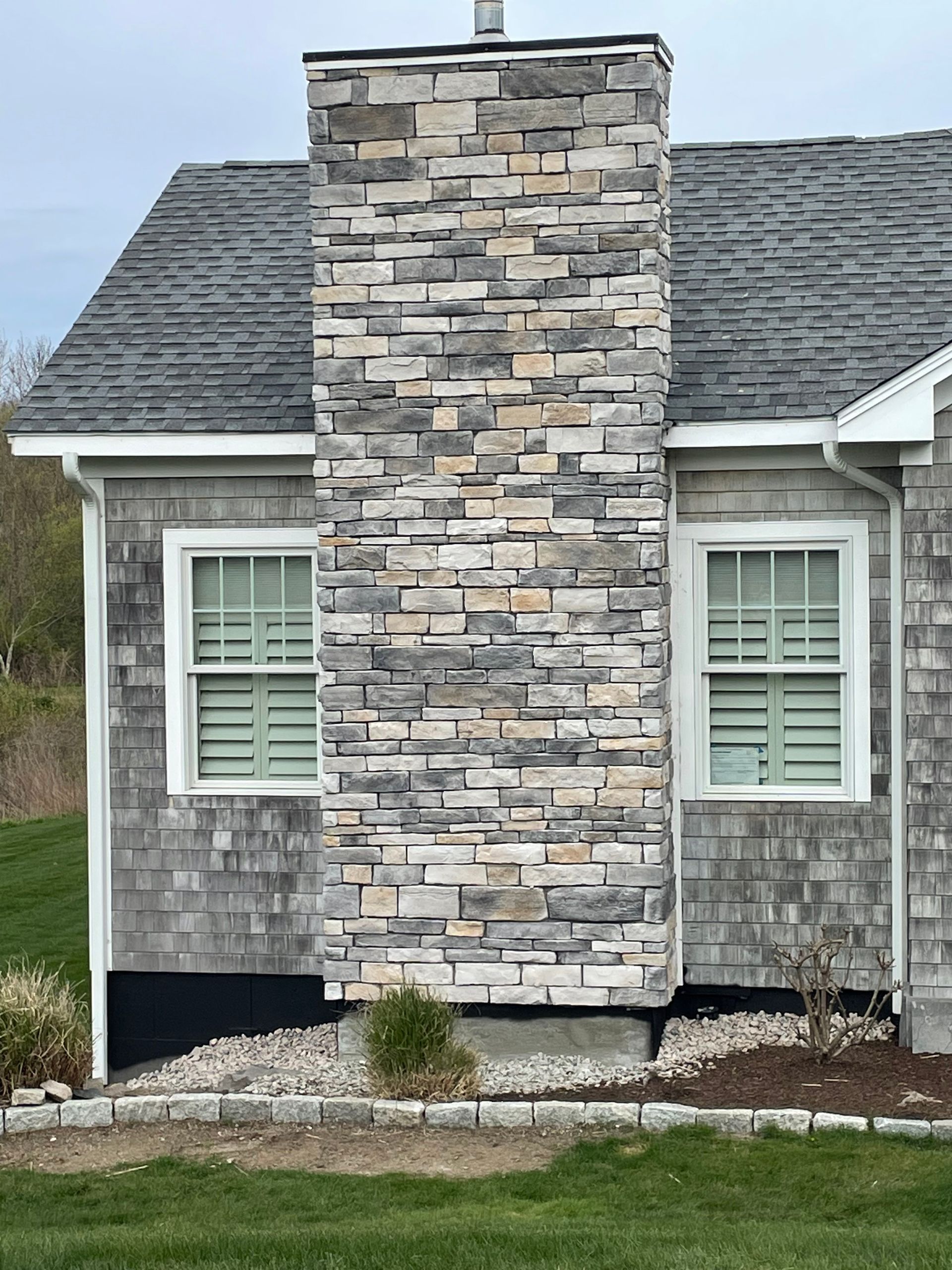 House with brick chimeny