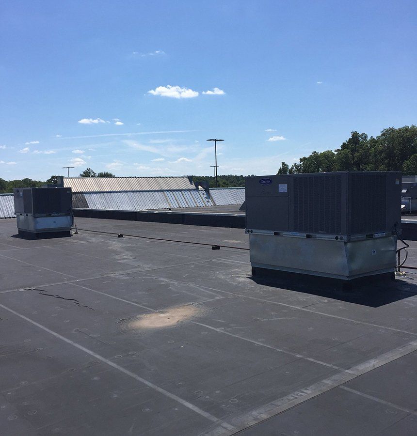 Commercial rooftop air conditioning unit