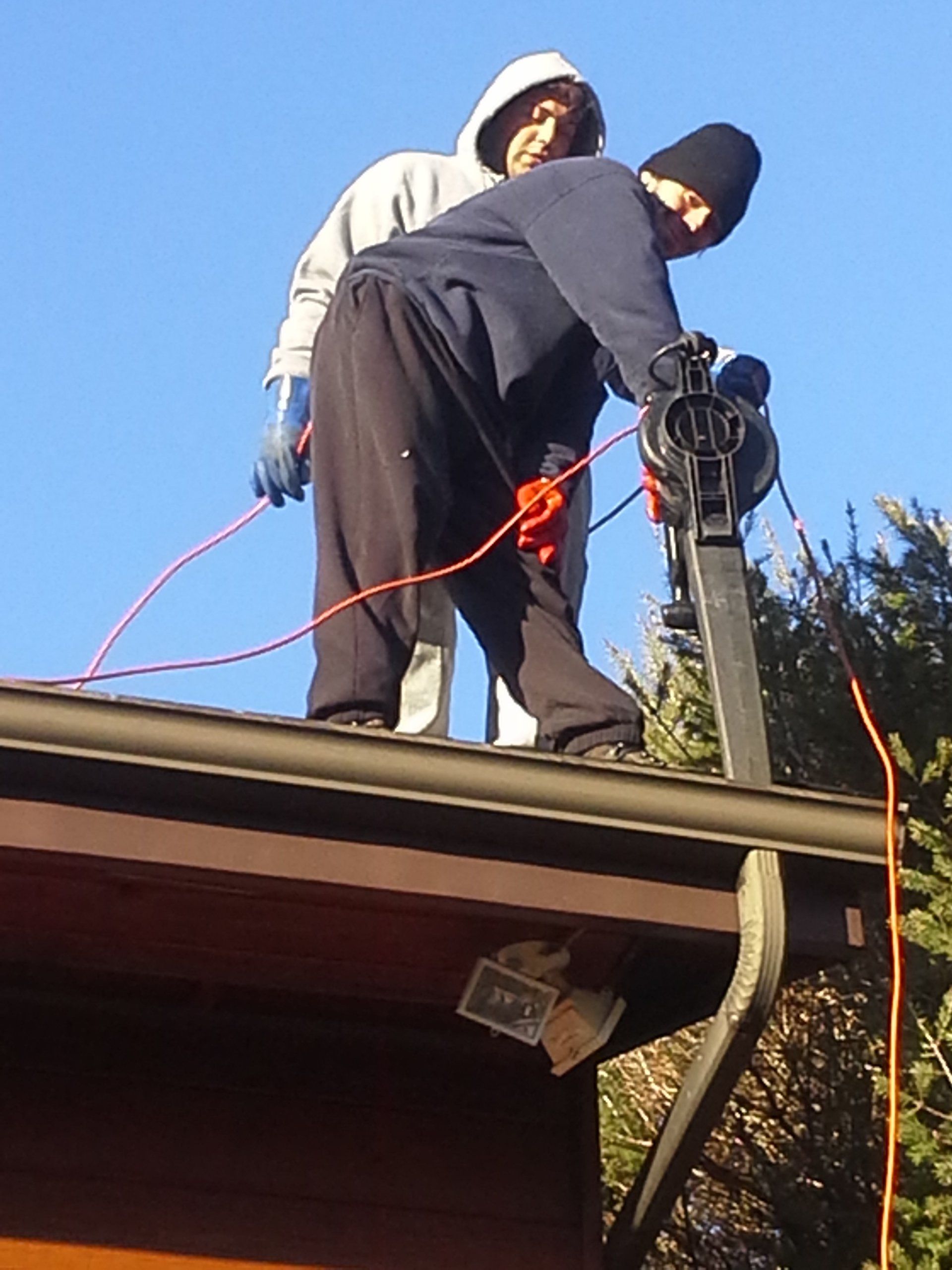 Gutter Cleaning & Maintenance