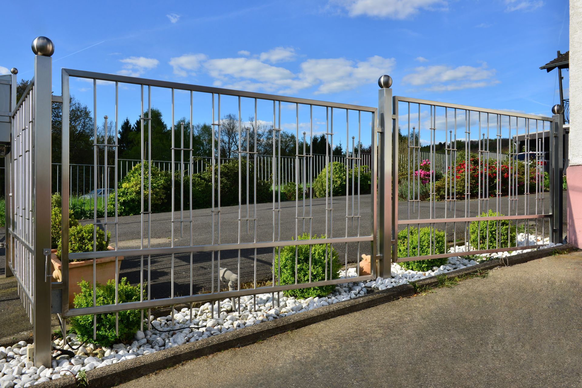 fence companies