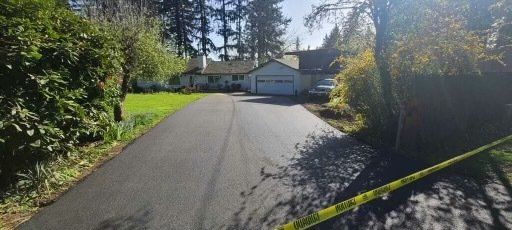 Driveway asphalt paving