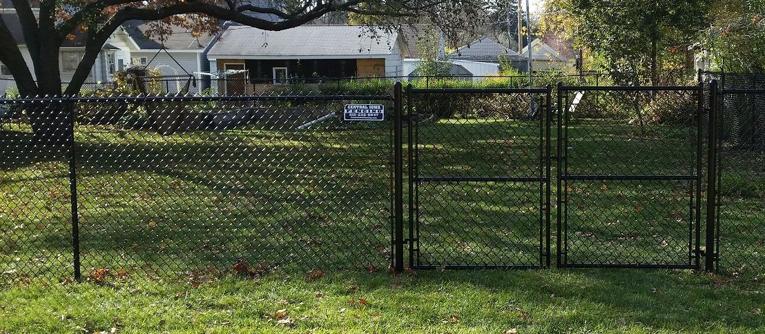 Black Chain Link-Double Gate
