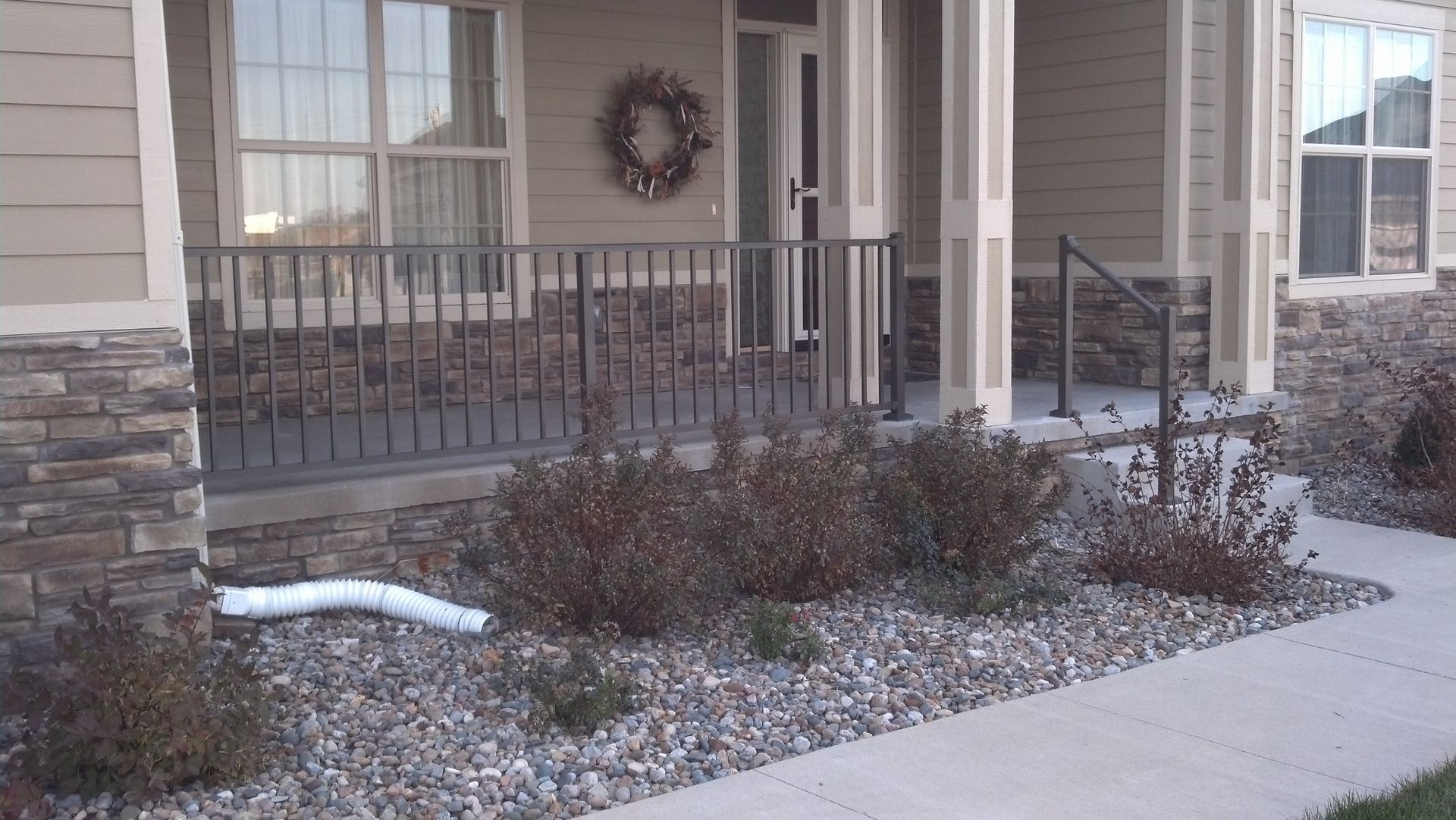 Aluminum Digger Bronze Railing