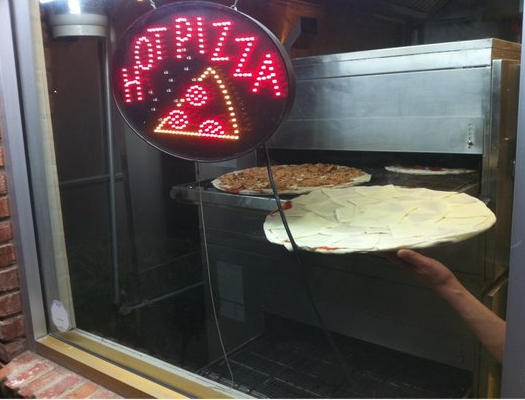 Hot pizza
