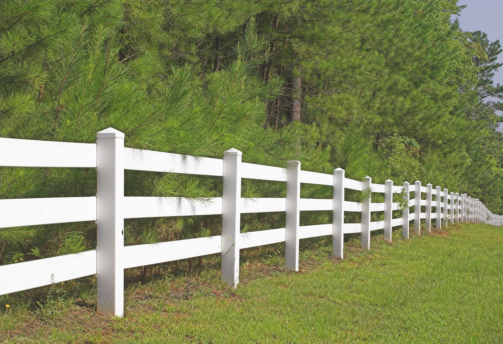 vinyl fence companies