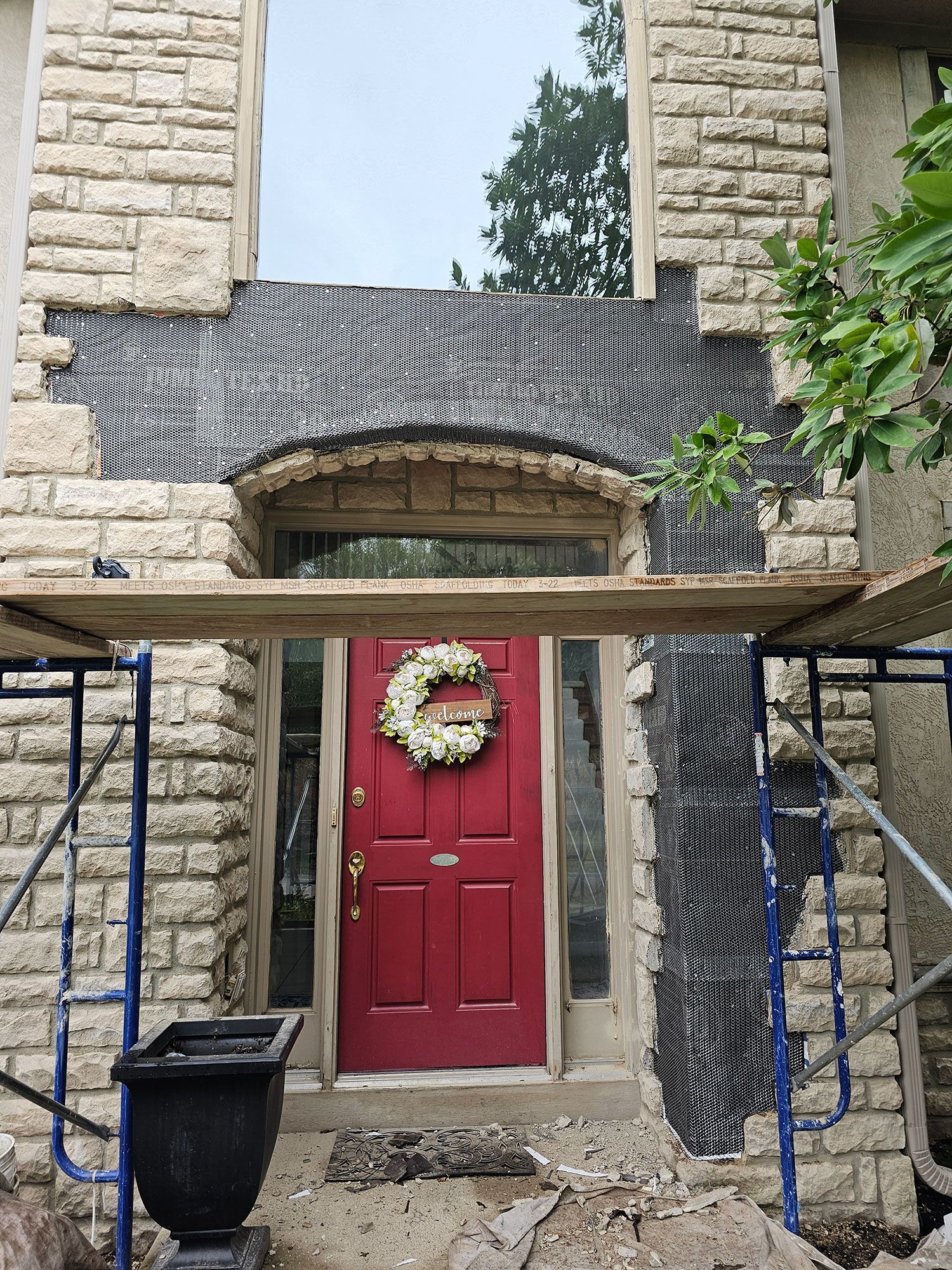 Stone wall installation