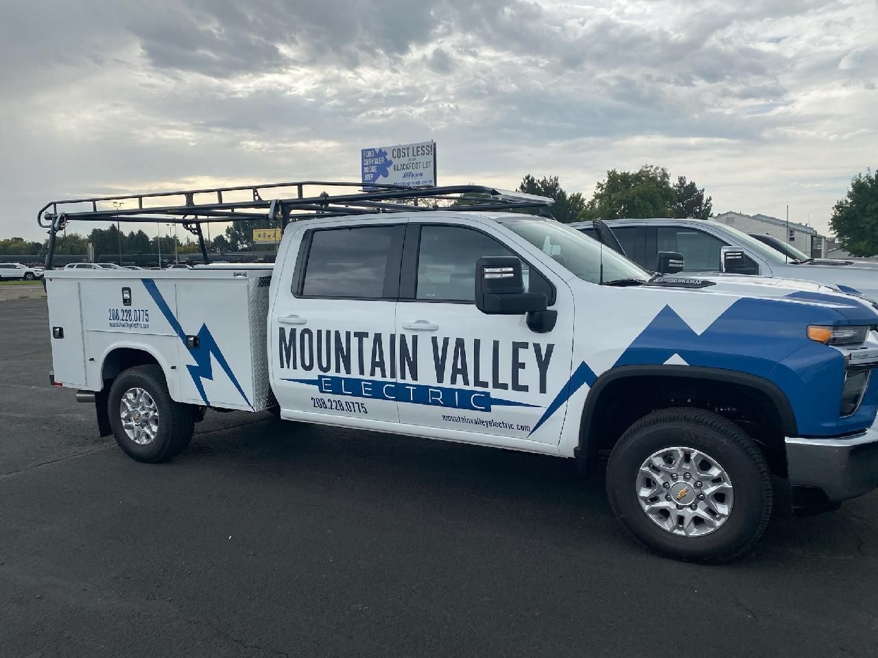 Mountain Valley Electric service truck