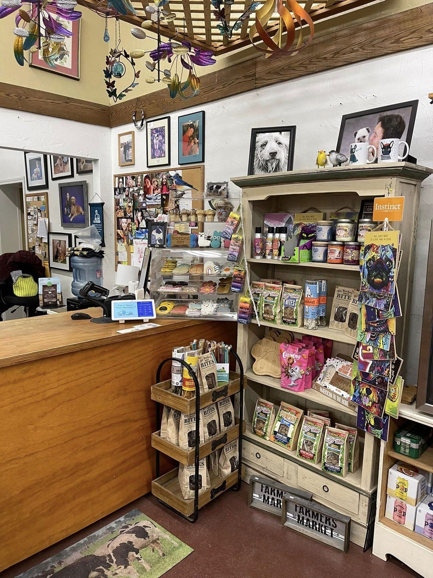 A room filled with lots of shelves and a counter.