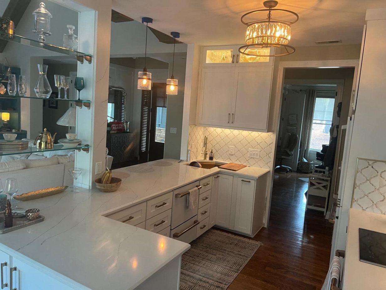 California Granite & Flooring