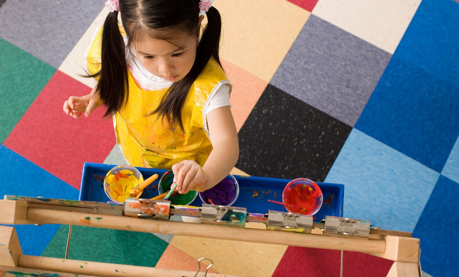 kid painting