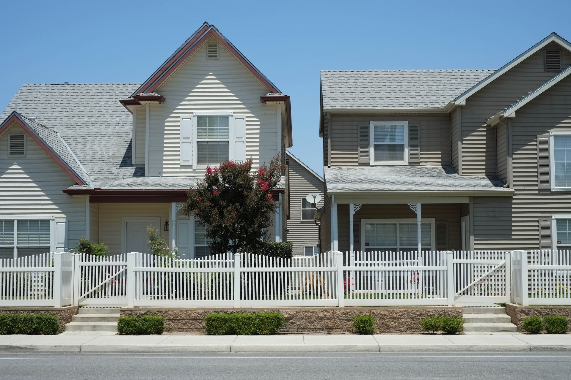 vinyl fence