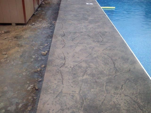 Walkway concrete