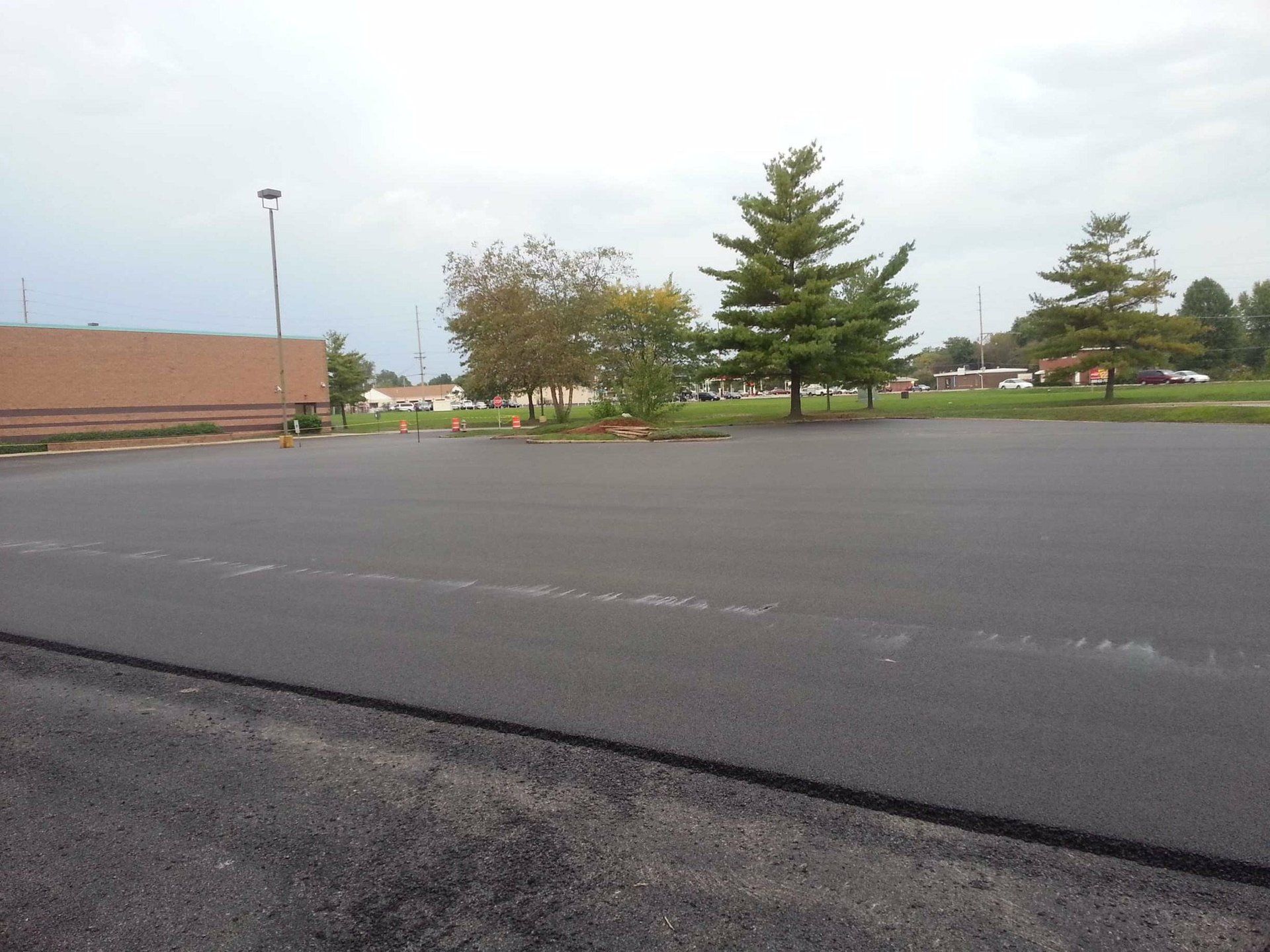 Asphalt maintenance service