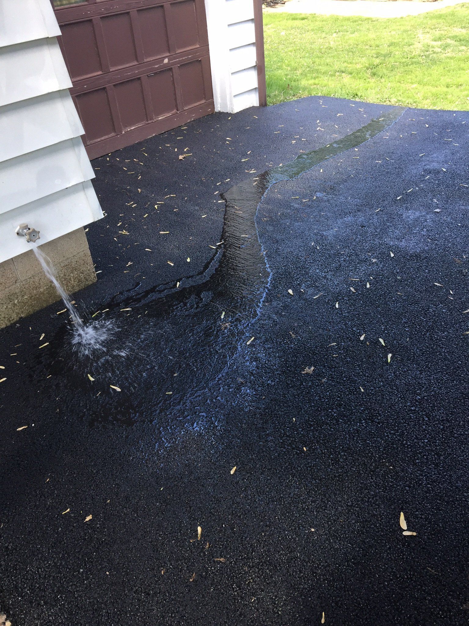 Asphalt paving service