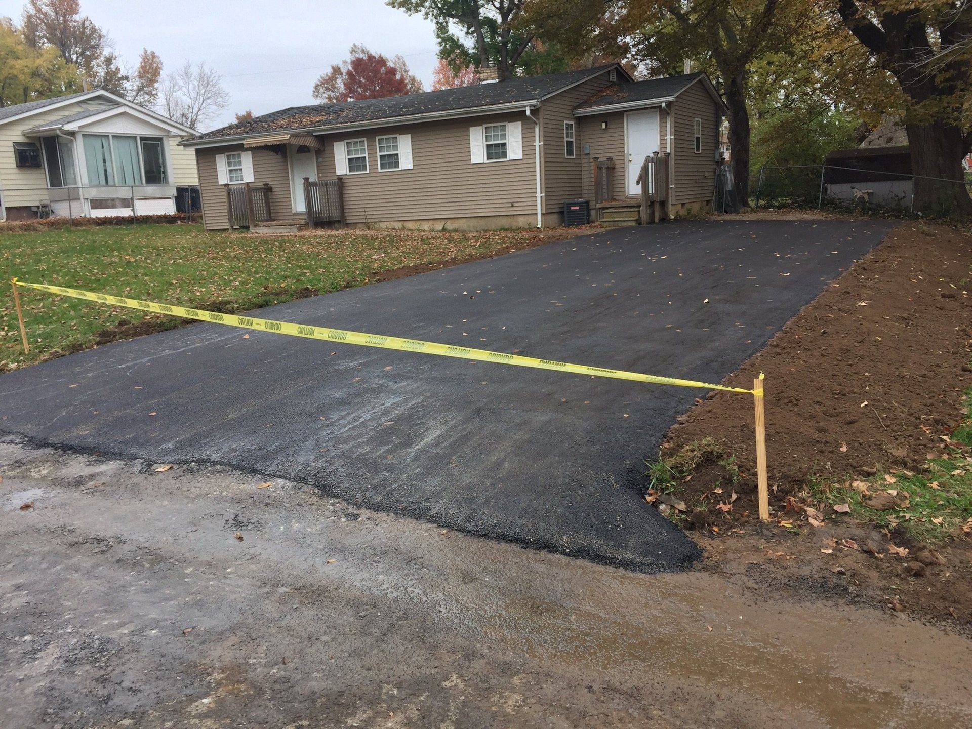 Asphalt paving service