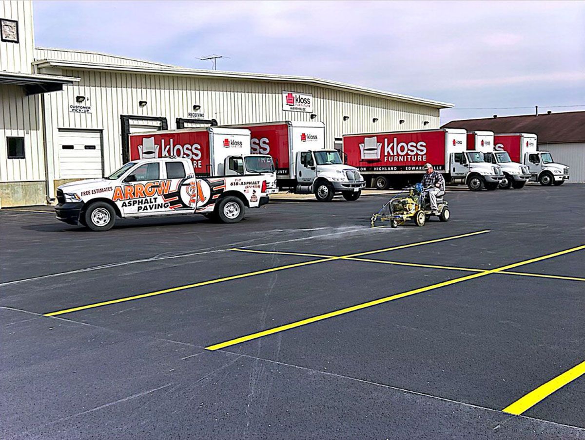 Parking lot asphalt paving