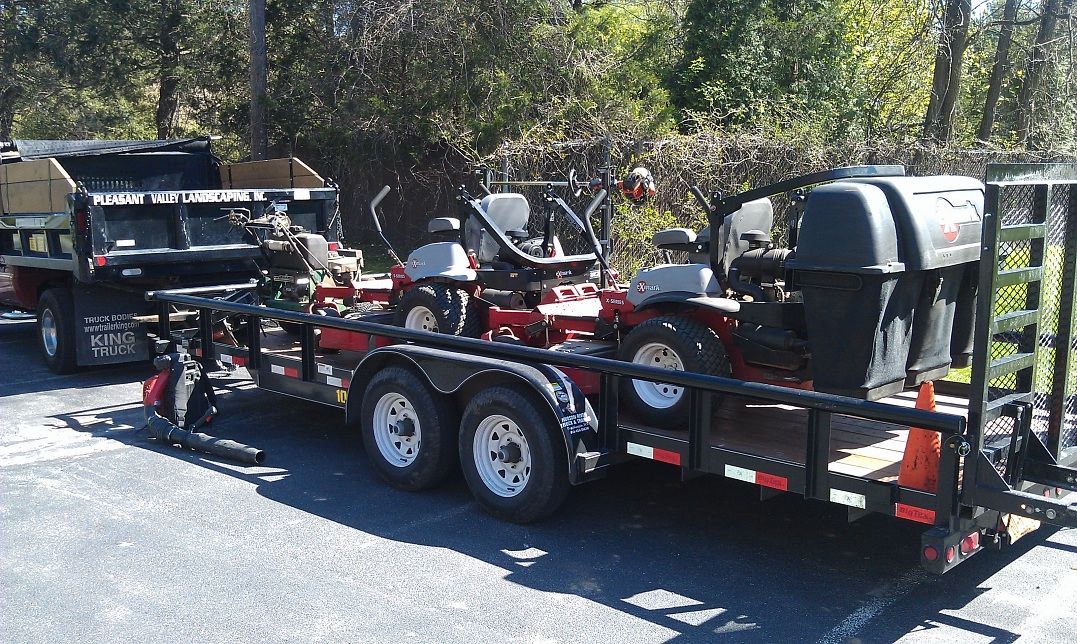 Trailer with vehicles