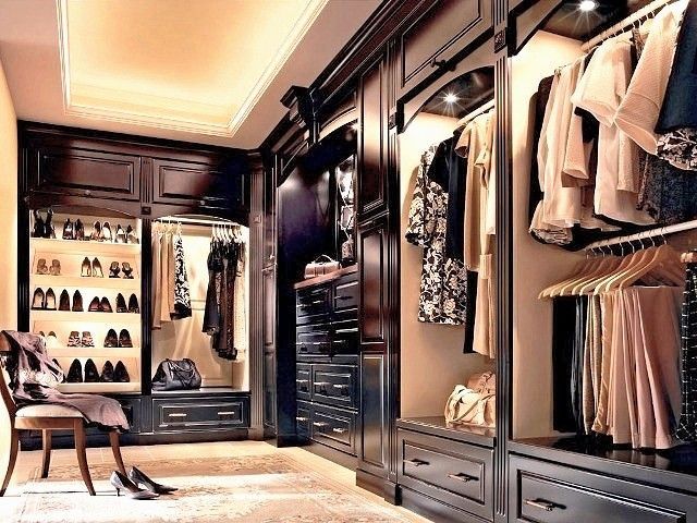 Kitchen and living room