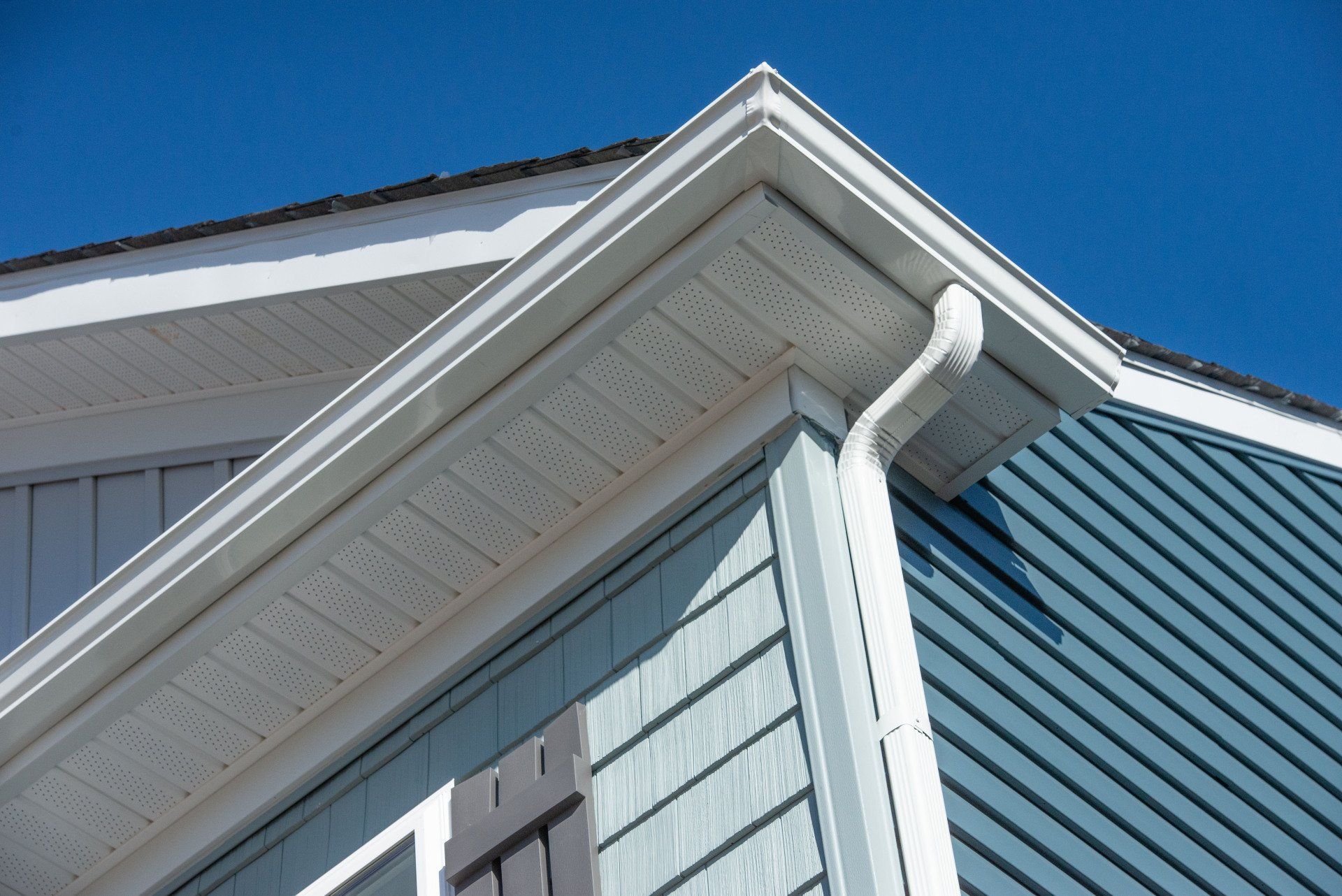 Gutter service