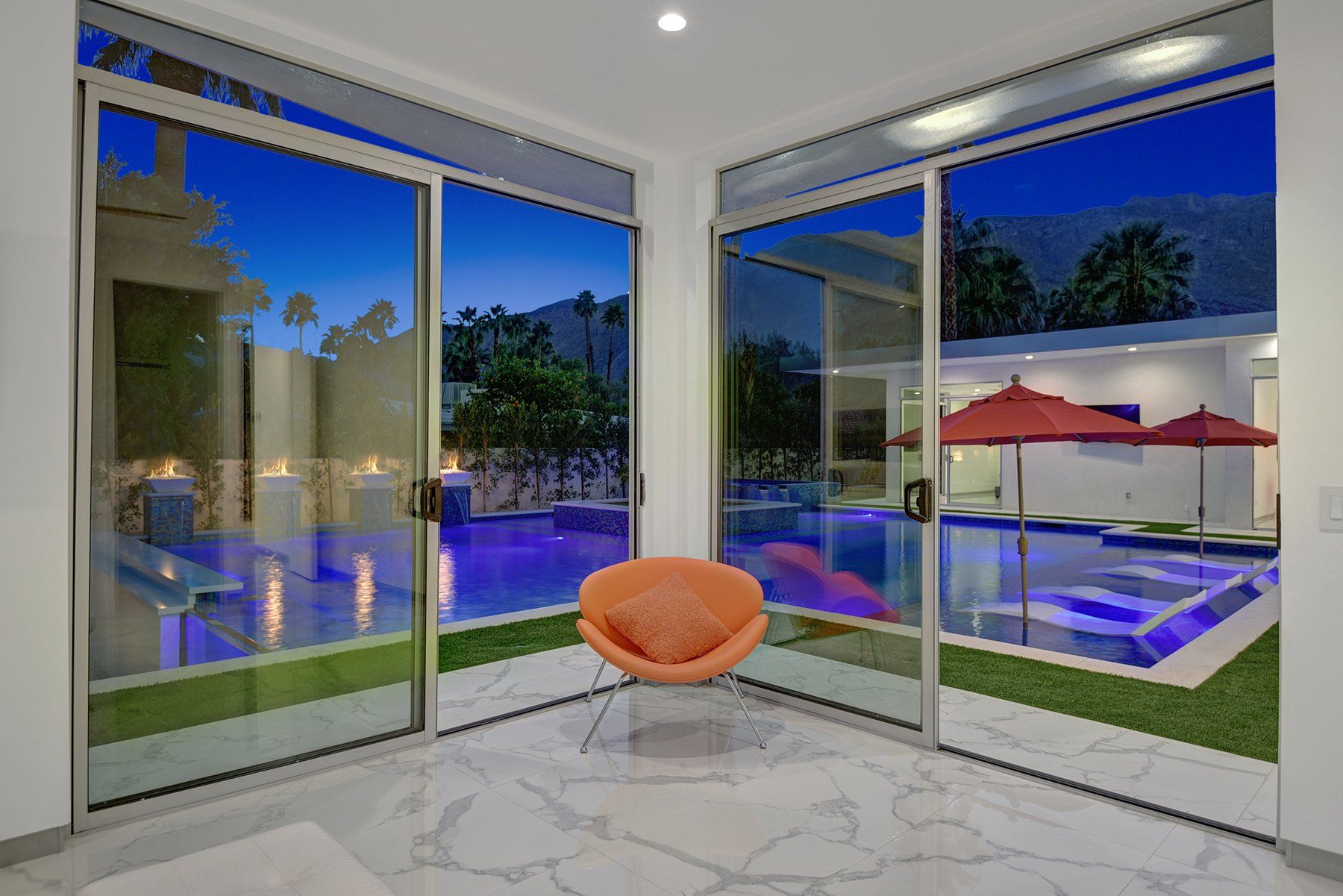 East back mini master to pool and mountains at night