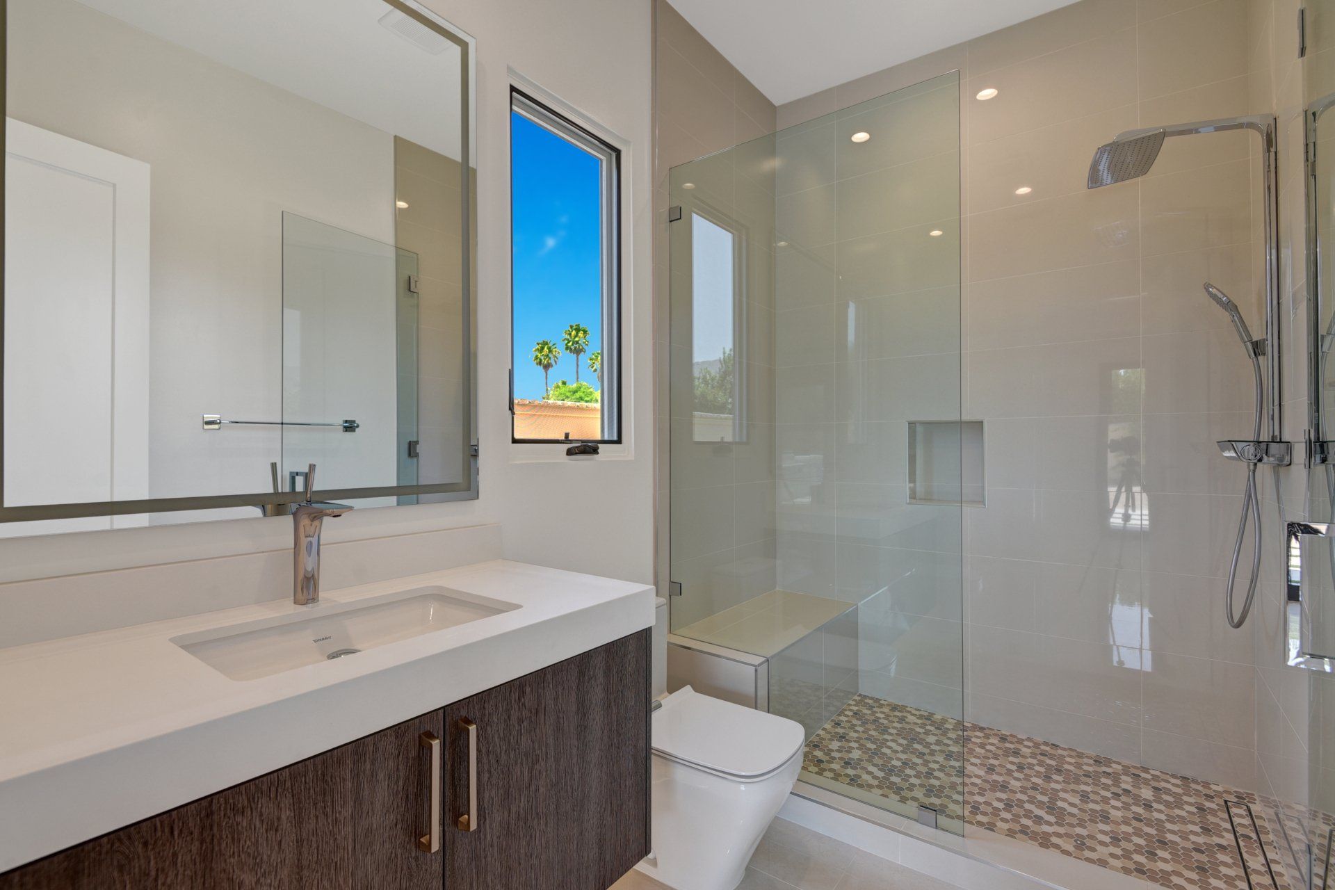 Guest bedroom bathroom